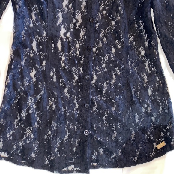 G by Guess Lace Black front Button Top. - Picture 6 of 10